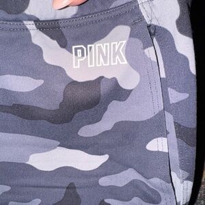 Victoria Secret Pink Slim Fit Leggings